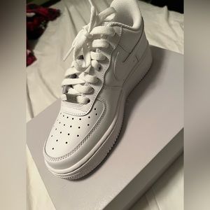 Women’s Air Force 1’s!